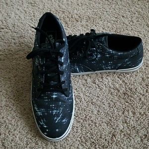 Women's Size 11 Star wars Vans